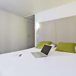 Campanile Lyon Nord - Hotel Écully