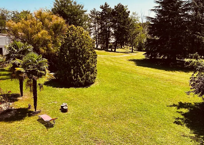 Campanile Lyon Nord - 3*