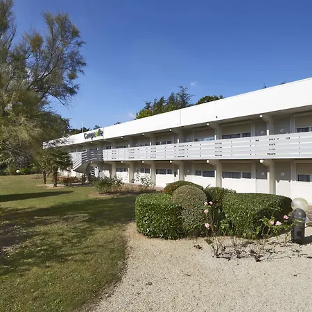 Campanile Lyon Nord - 3*