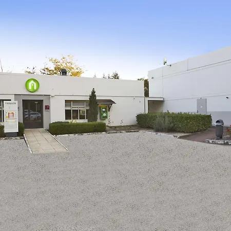 Campanile Lyon Nord -