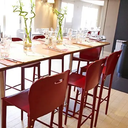 Hotel Campanile Lyon Nord - Écully