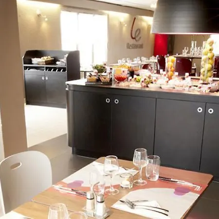 Campanile Lyon Nord - 3* Écully