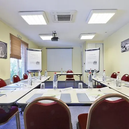 Hotel Campanile Lyon Nord - Ecully