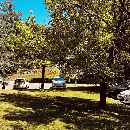 Hotel Campanile Lyon Nord -