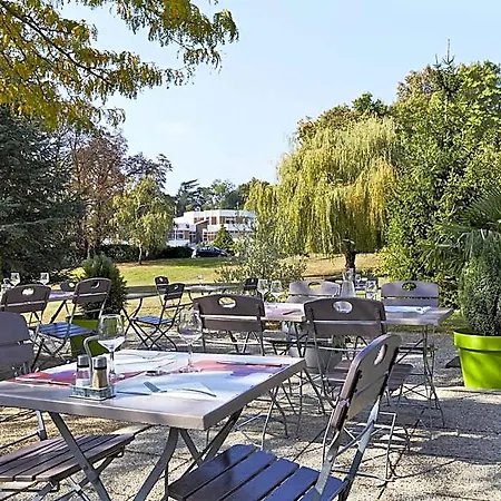 Campanile Lyon Nord - 3*