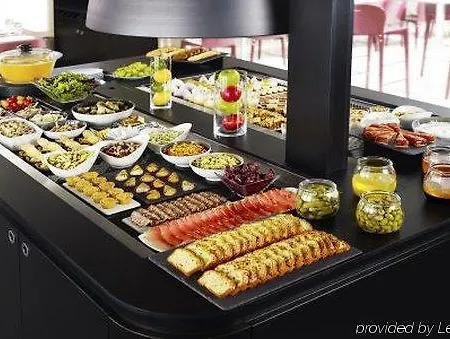 Hotel Campanile Lyon Nord - Écully