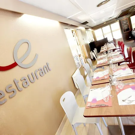 Hotel Campanile Lyon Nord - 3*